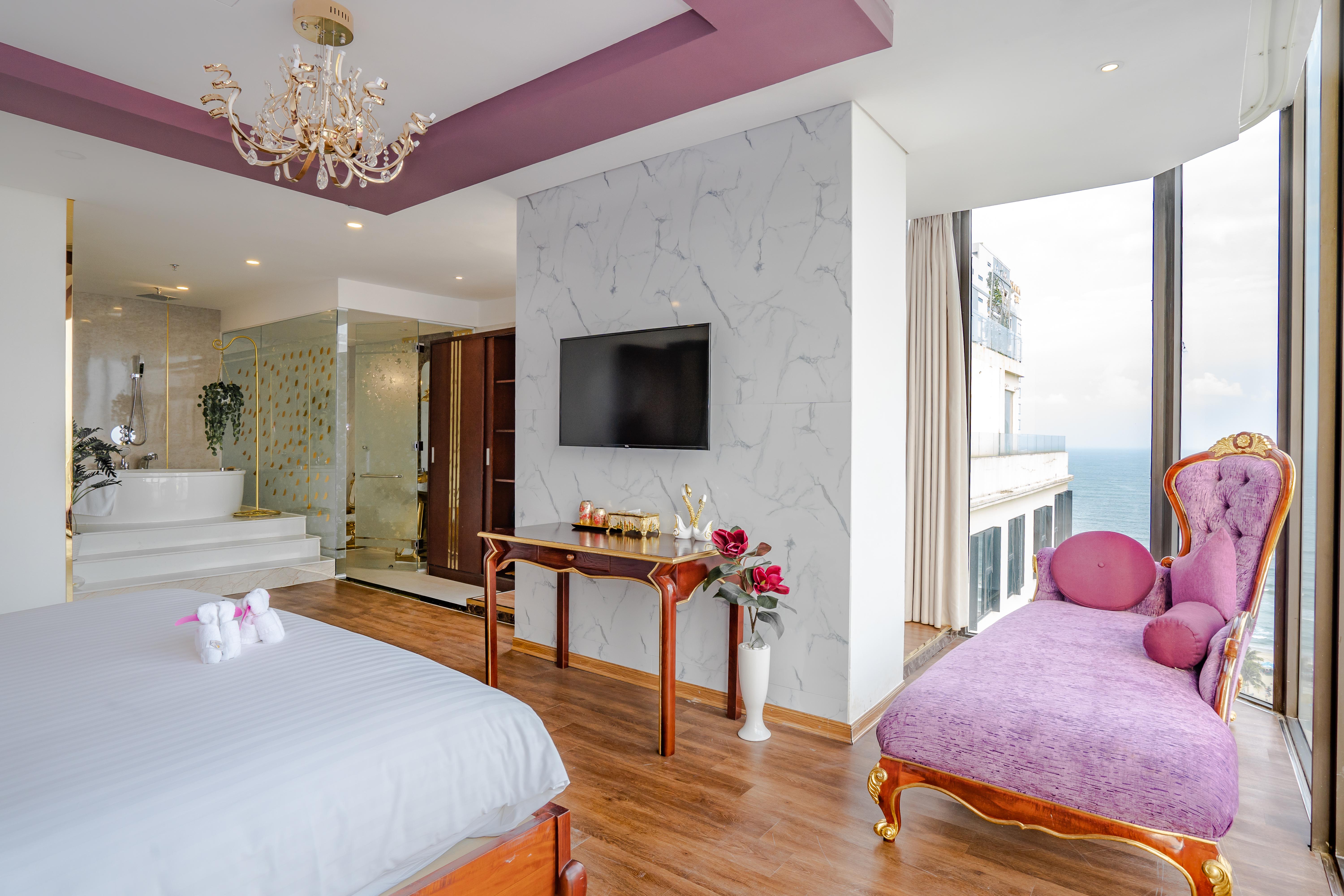Cicilia Hotels & Spa Danang Powered By Aston Dış mekan fotoğraf